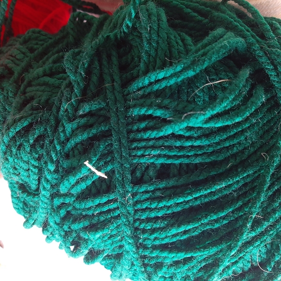 Multicolor Yarn Bundle - Picture 3 of 7